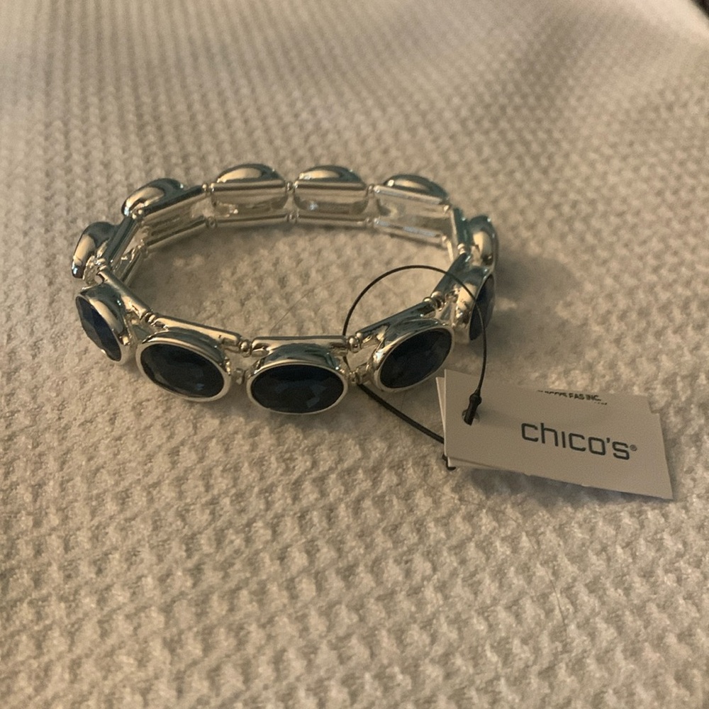 NWT Chico’s dark blue/ silvertone stretch bracelet